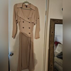Forever 21 Light Cream/Blush Trench Style Dress Size Small